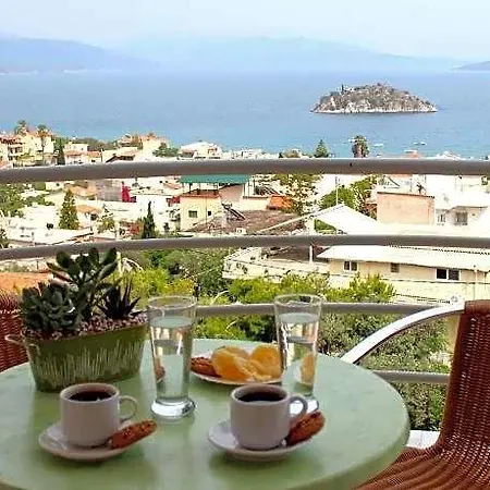 Amaryllis Hotel 3*
