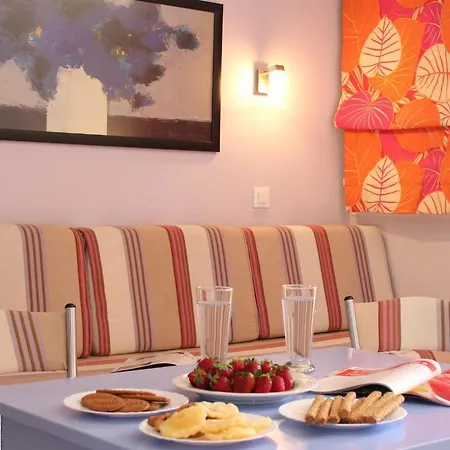 Amaryllis Hotel 3*