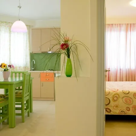 Amaryllis 3*