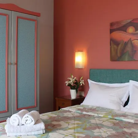 Amaryllis Hotel 3*