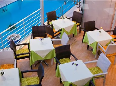 Amaryllis Hotel
