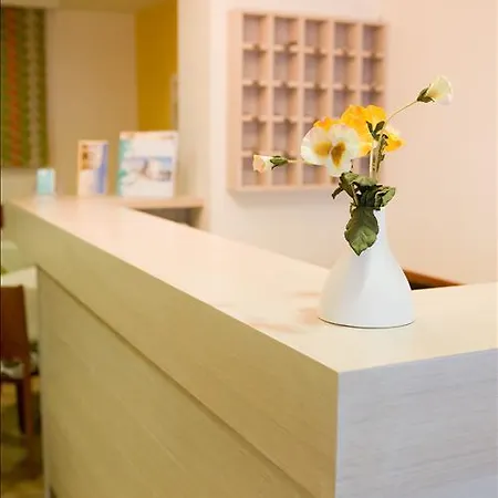 Hotel Amaryllis 3*